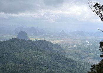 Discover the hiking trail at Dragon Crest Mountain, Krabi, Thailand